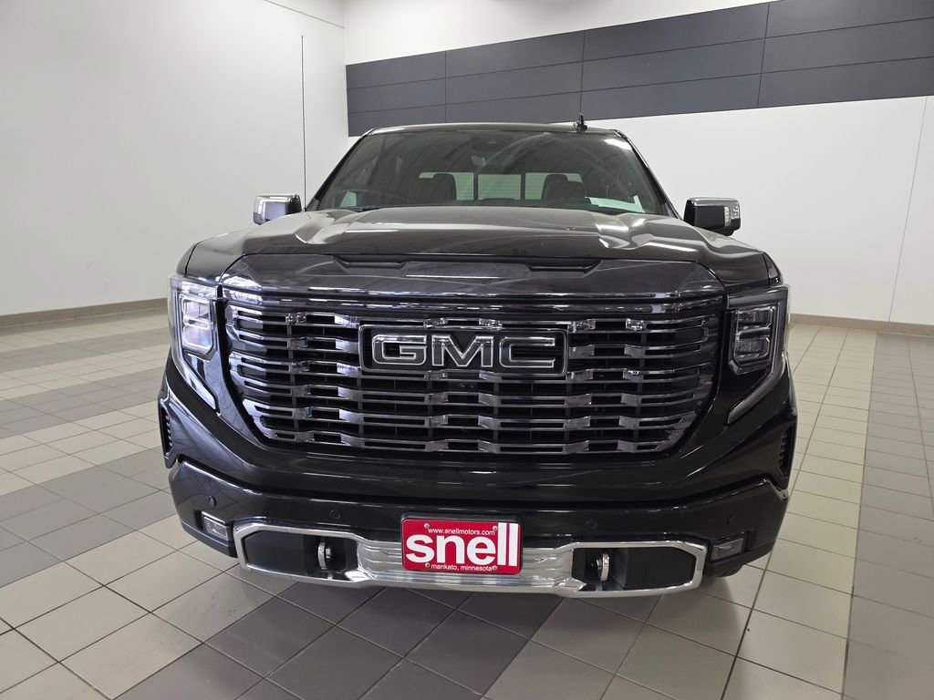 Used 2024 GMC Sierra 1500 Denali Ultimate image 8