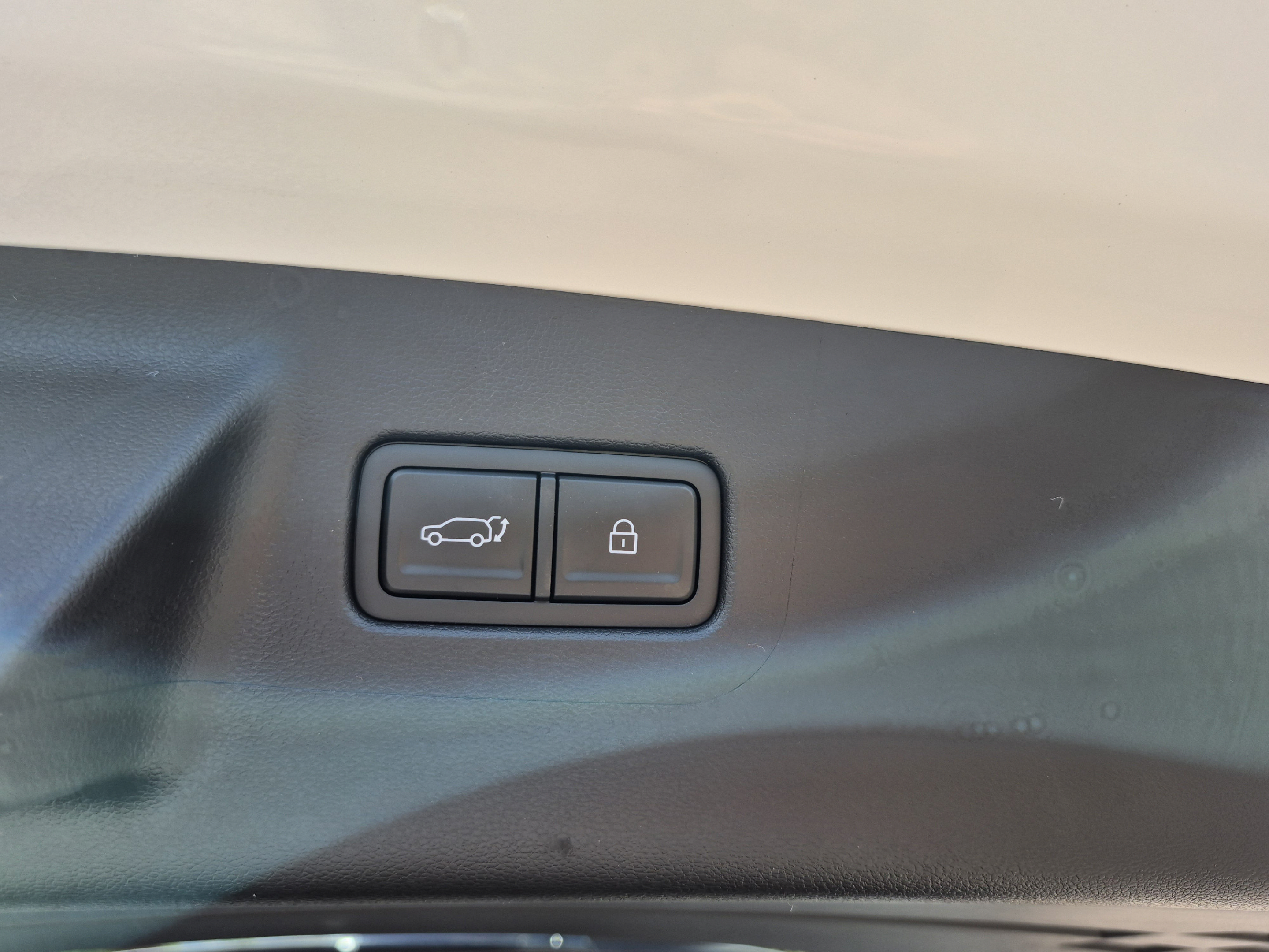 New 2026 Hyundai Santa Fe Calligraphy FWD image 10