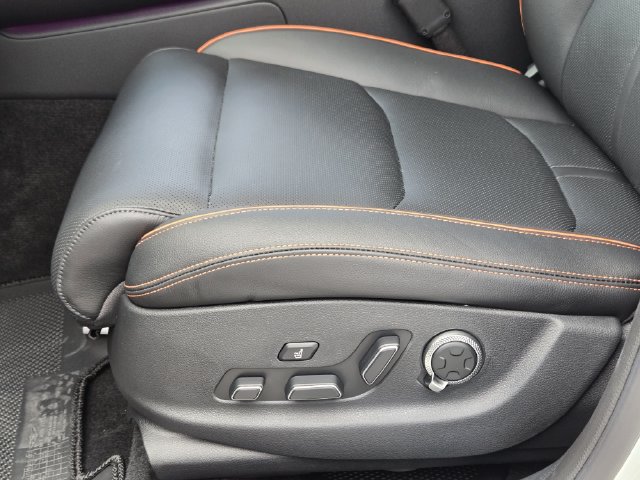 New 2026 Genesis GV70 2.5T Sport Prestige AWD/4WD image 20