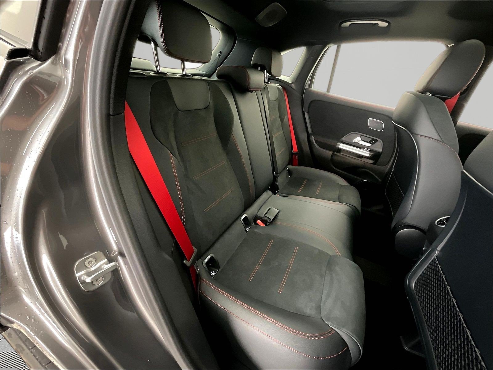 New 2026 Mercedes-Benz GLA 35 AMG 4MATIC image 19