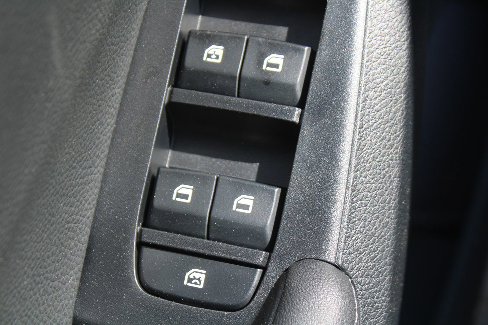 New 2026 Kia Seltos S image 19