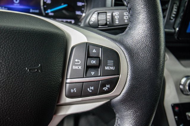 Used 2023 Ford Explorer XLT w/ Equipment Group 202A AWD/4WD image 23
