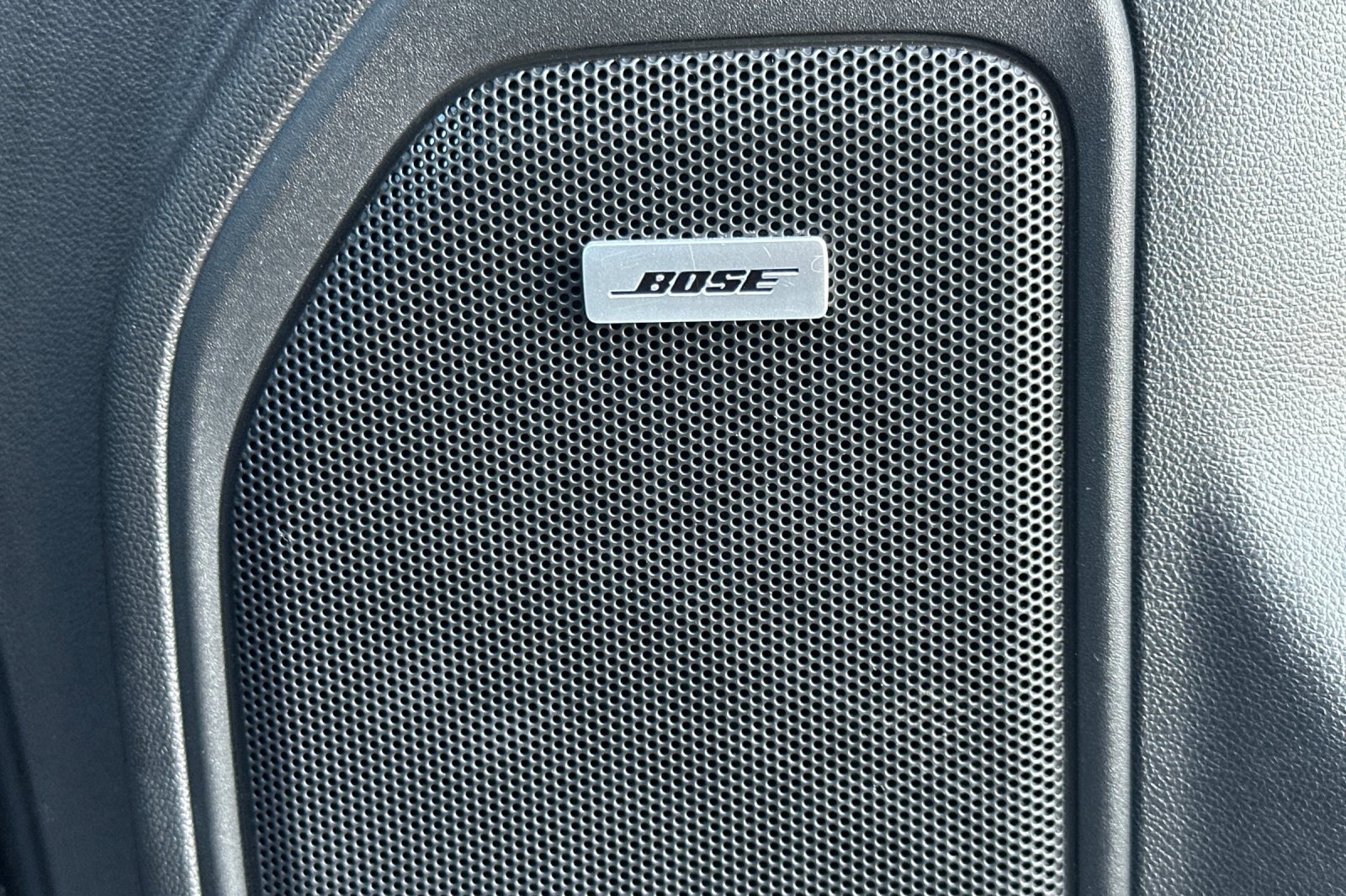 Used 2020 GMC Sierra 1500 SLT w/ SLT Premium Plus Package image 40