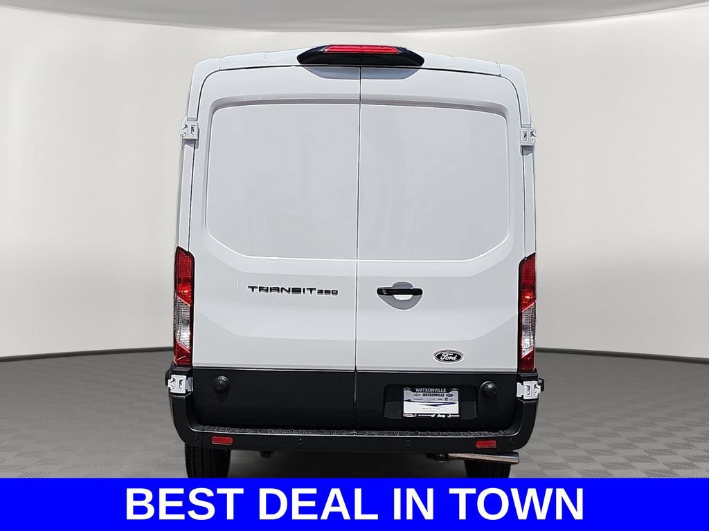 New 2026 Ford Transit 250 148 Medium Roof w/ Load Area Protection Package RWD image 4