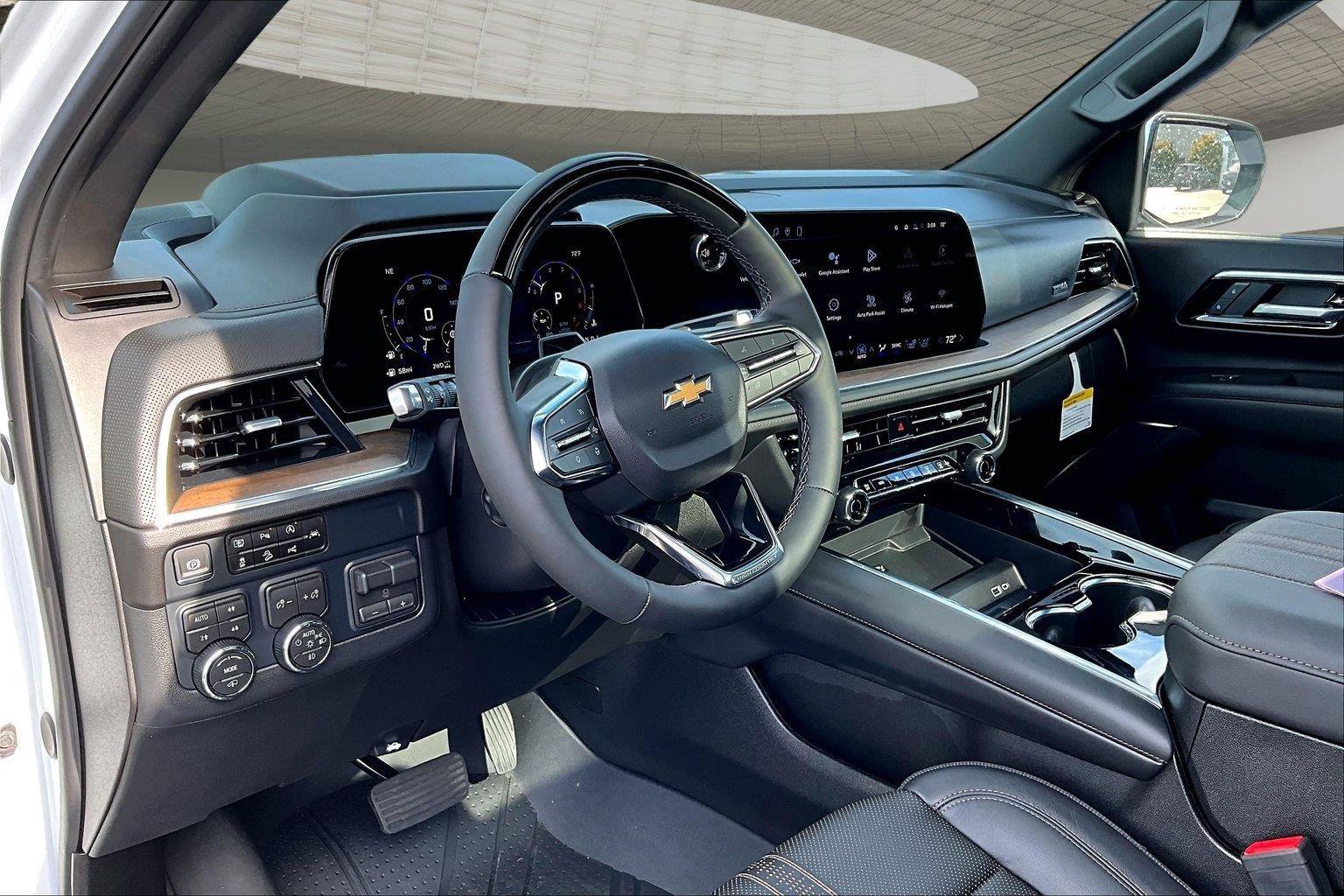 New 2026 Chevrolet Suburban High Country AWD/4WD image 8