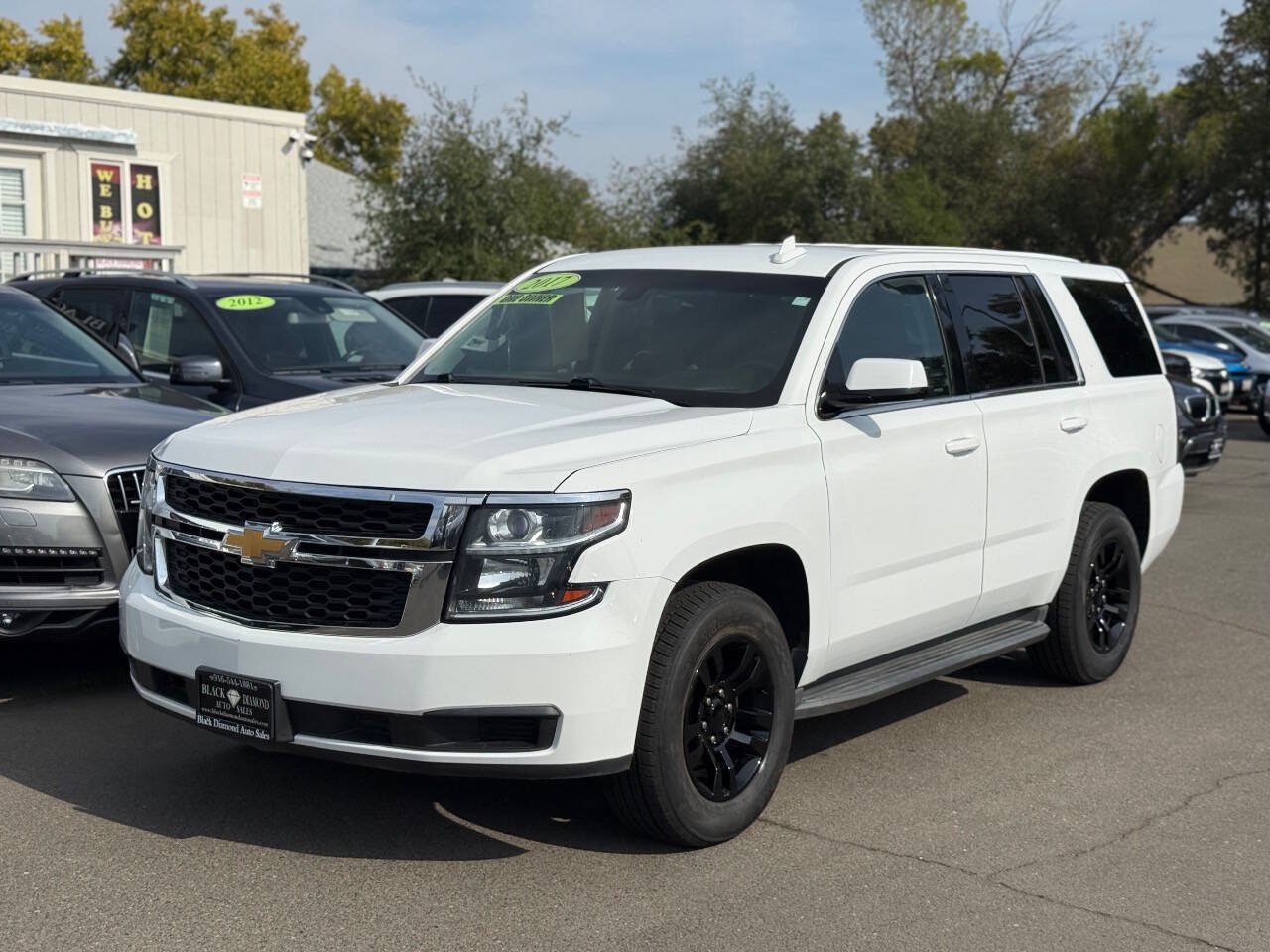 Used 2017 Chevrolet Tahoe 2WD w/ Remote Keyless Entry Package image 1