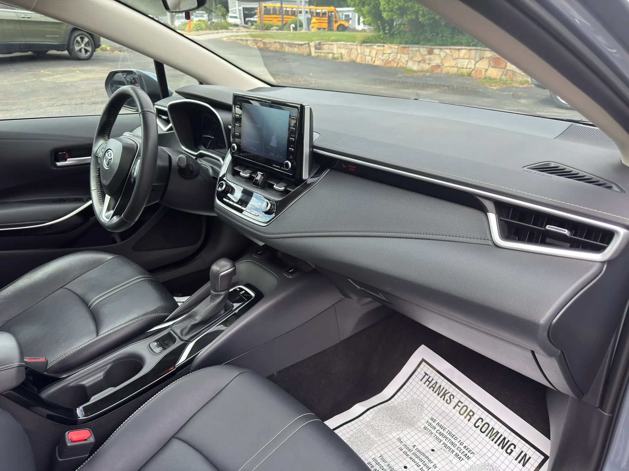 Used 2021 Toyota Corolla XLE FWD image 23