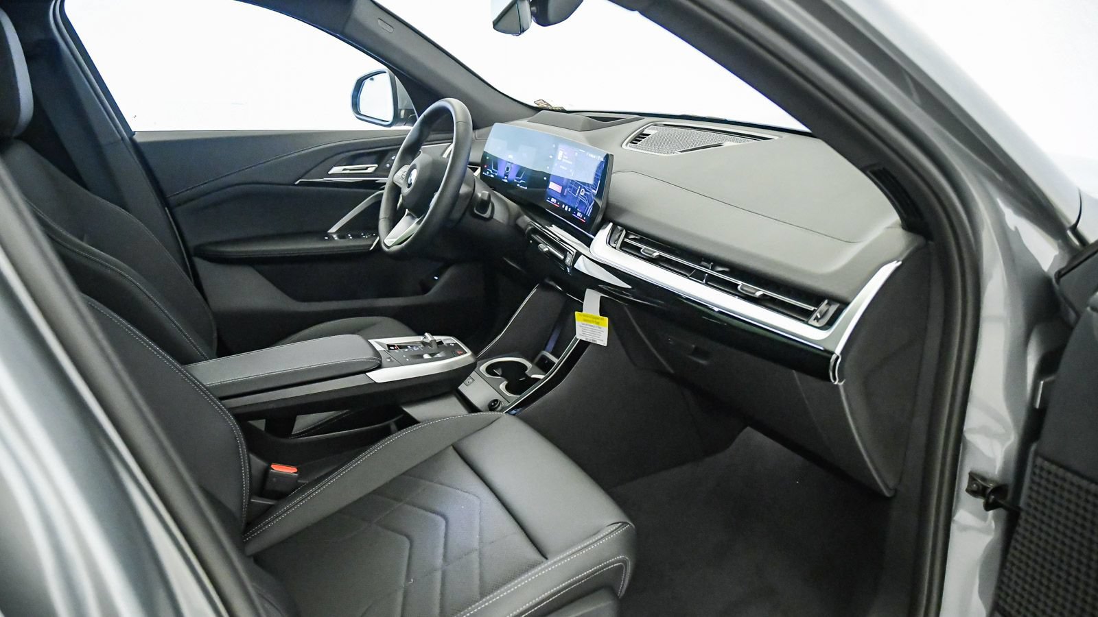 New 2026 BMW X2 xDrive28i w/ Technology Package AWD/4WD image 17