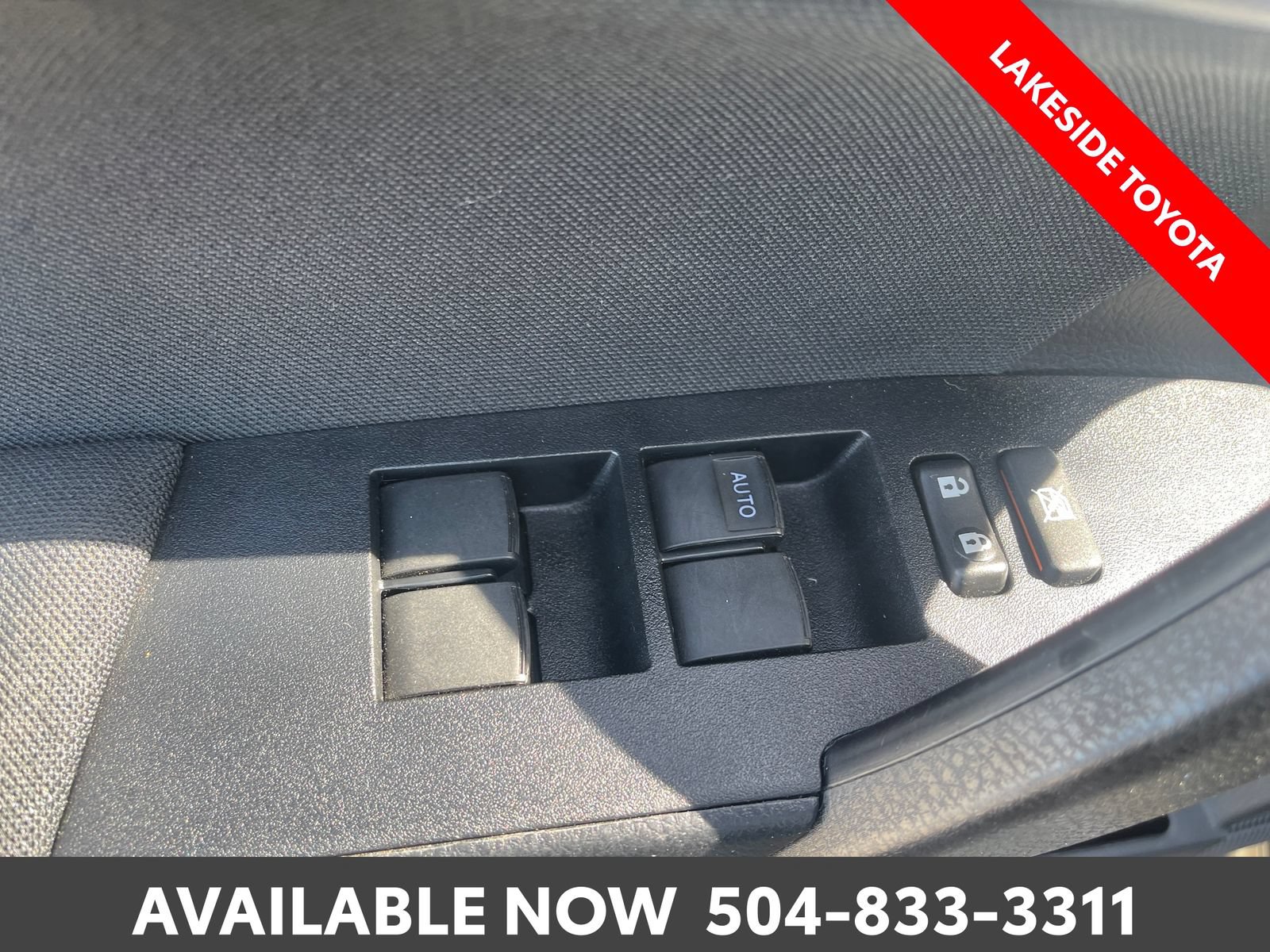Certified 2018 Toyota Corolla LE FWD image 25