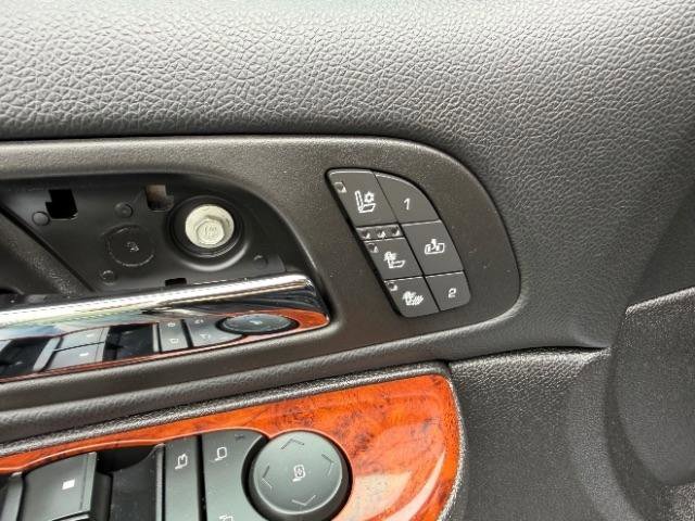 Used 2014 Chevrolet Tahoe LTZ AWD/4WD image 23