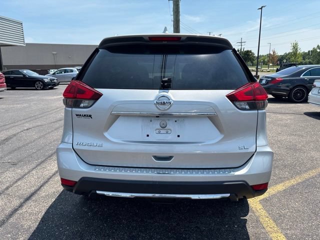 Used 2018 Nissan Rogue SL w/ Premium Package FWD image 4
