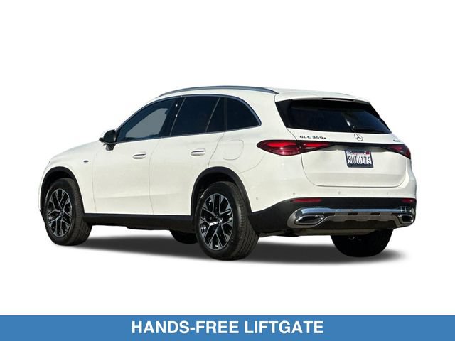 Used 2025 Mercedes-Benz GLC 350e 4MATIC w/ Driver Assistance Package image 8