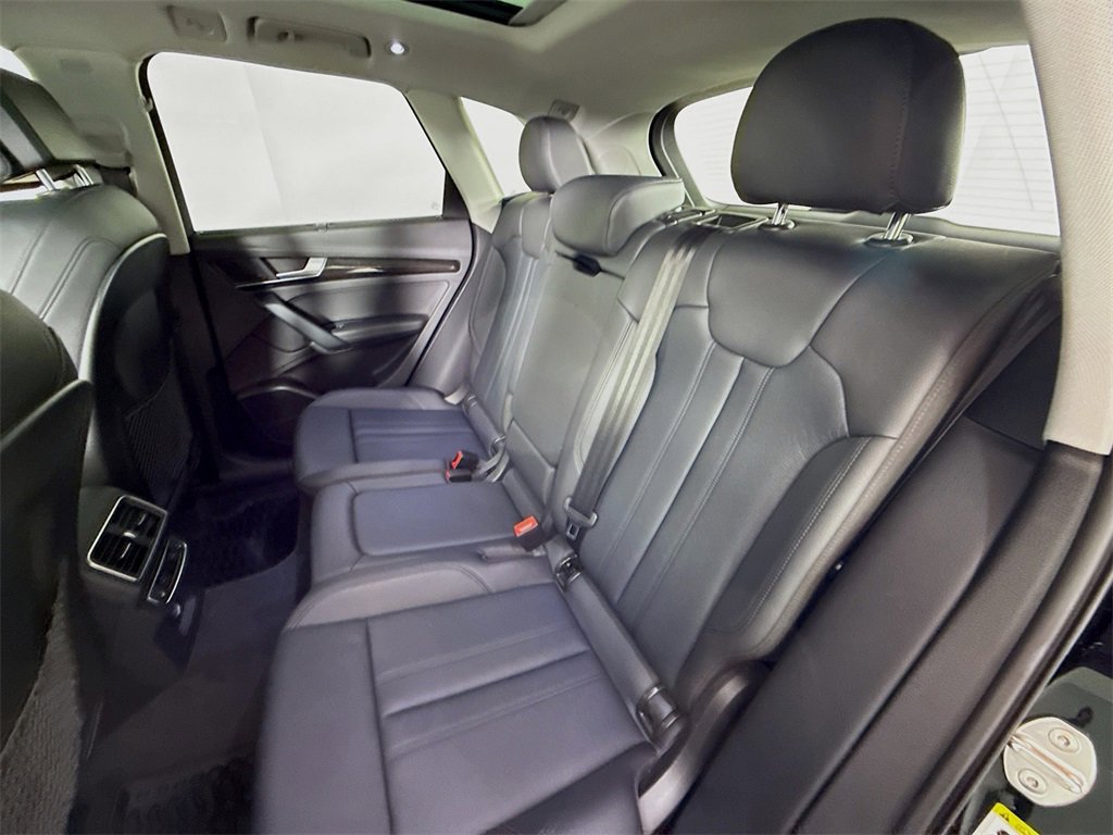 Used 2018 Audi Q5 Prestige w/ Prestige Package image 26