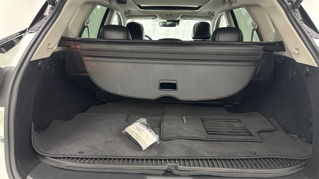 Certified 2021 Nissan Murano Platinum w/ Cargo Package image 12