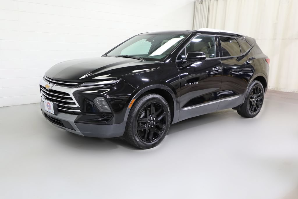Certified 2023 Chevrolet Blazer Premier w/ Safety Plus Package AWD/4WD image 16