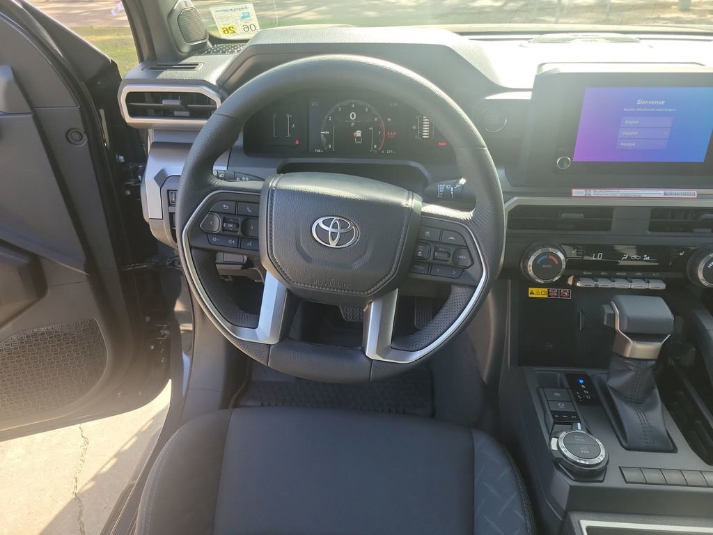 Certified 2025 Toyota Tacoma SR5 image 21