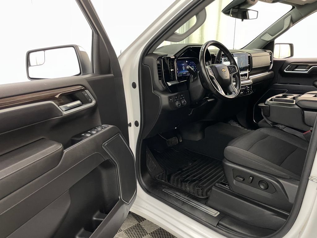 Certified 2022 Chevrolet Silverado 1500 LT AWD/4WD image 20