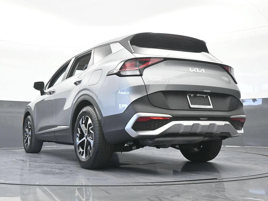 Used 2024 Kia Sportage EX FWD image 57