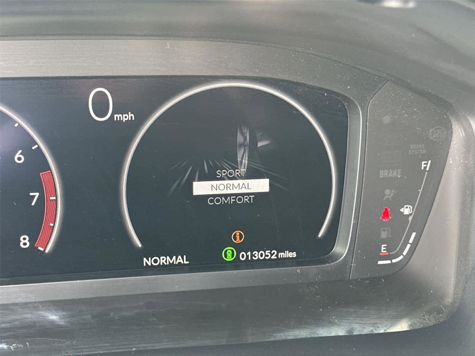 Used 2024 Acura Integra FWD image 40