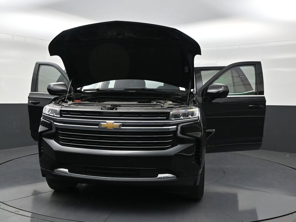Used 2022 Chevrolet Tahoe LT w/ Luxury Package RWD image 24