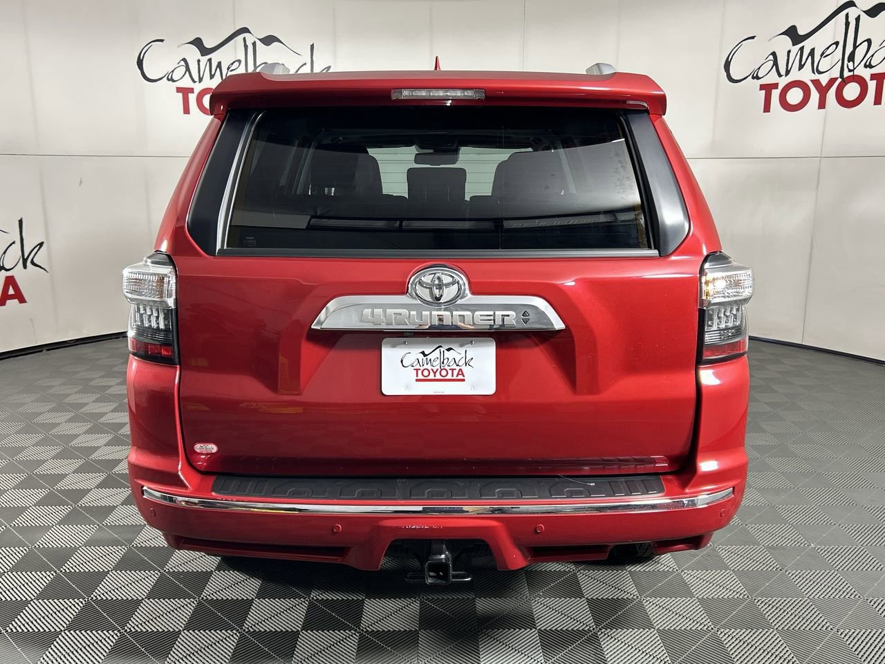 Used 2023 Toyota 4Runner Limited image 6