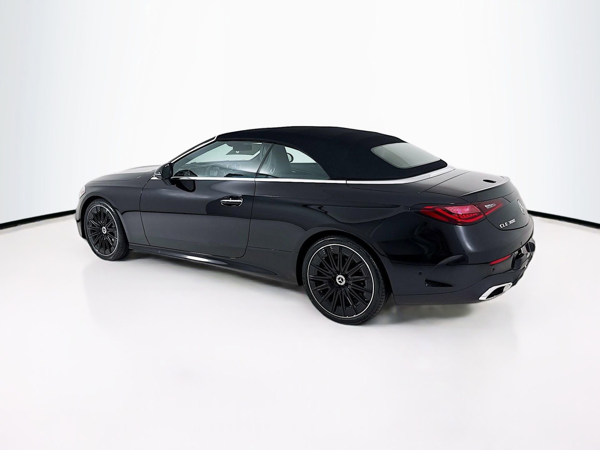 New 2026 Mercedes-Benz CLE 300 4MATIC Cabriolet image 6