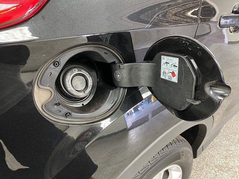 Used 2013 Ford Escape SE image 27