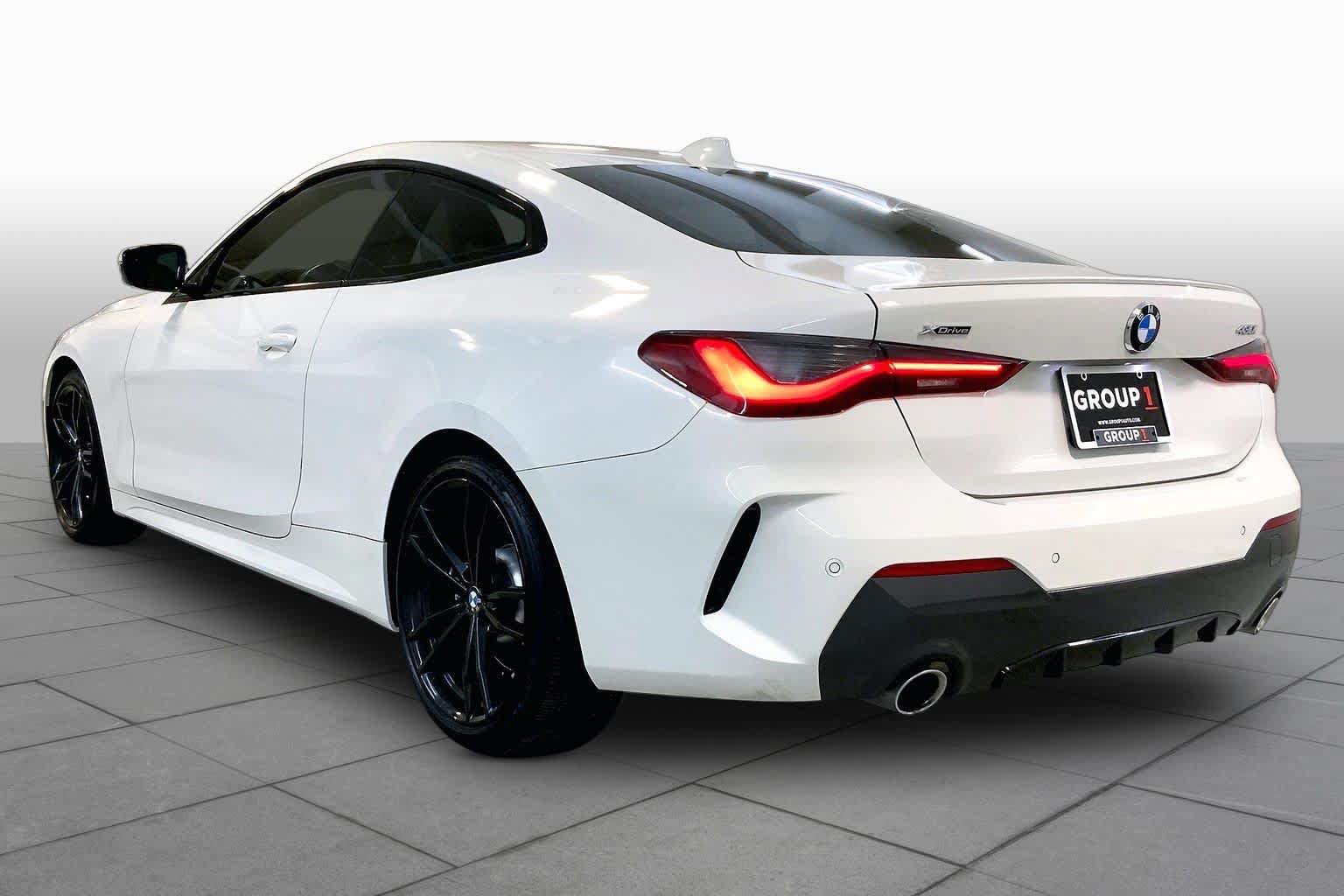 Used 2023 BMW 430i xDrive Coupe w/ M Sport Package AWD/4WD image 11