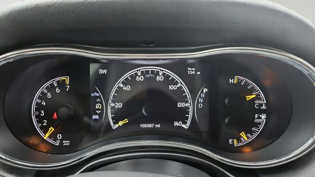 Used 2018 Jeep Grand Cherokee Limited AWD/4WD image 13