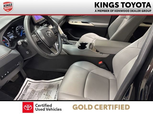 Certified 2024 Toyota Venza XLE image 16