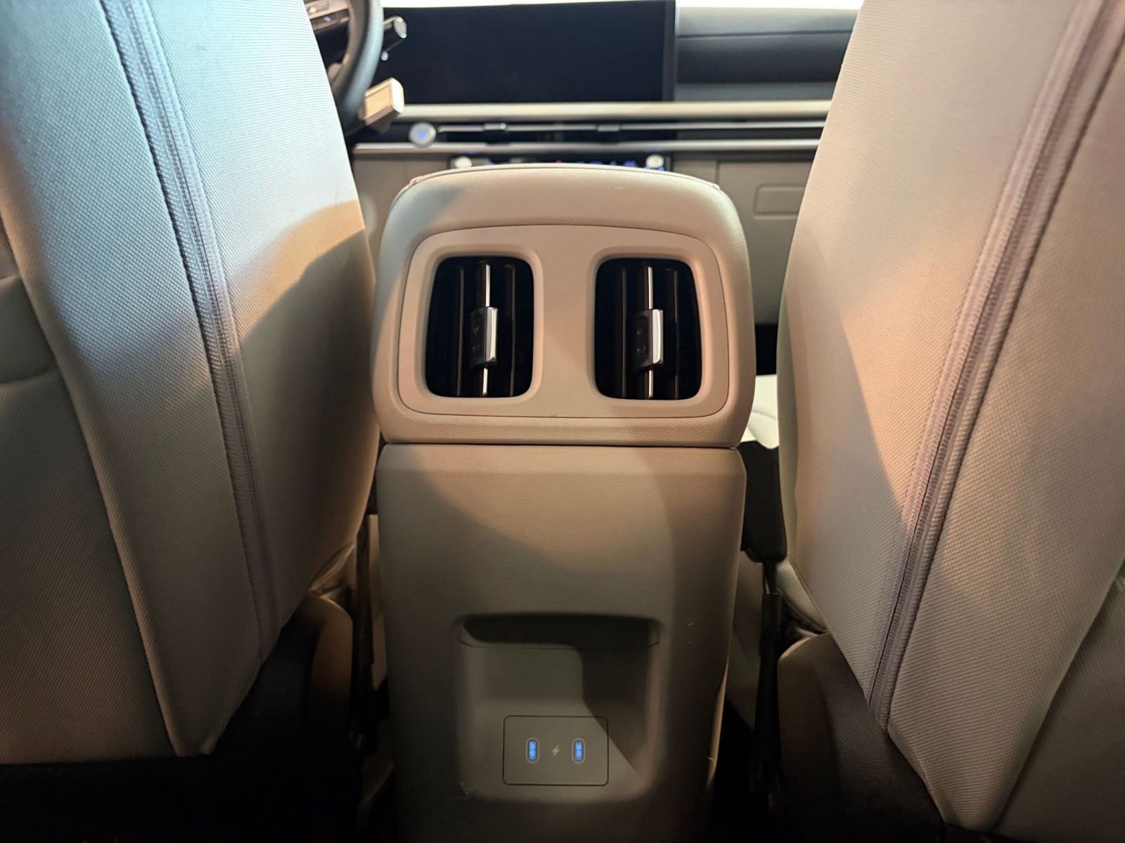 Used 2025 Hyundai Tucson Blue image 24