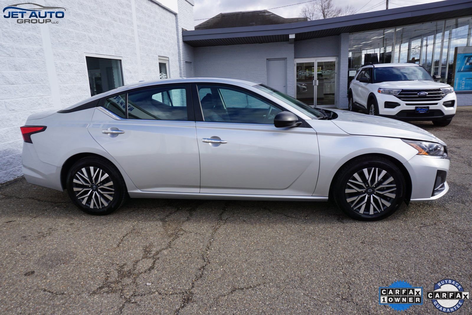 Used 2024 Nissan Altima 2.5 SV image 6