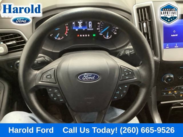 Used 2020 Ford Edge SE image 16