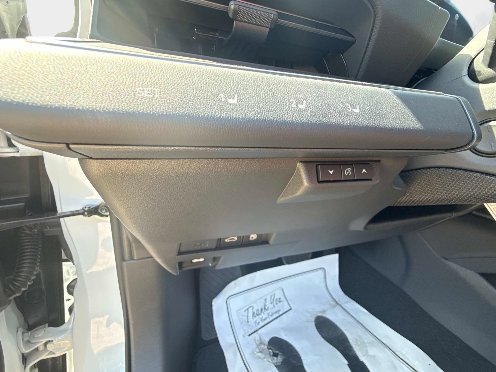 New 2026 Lexus ES 350h AWD w/ Cold Area Package image 28