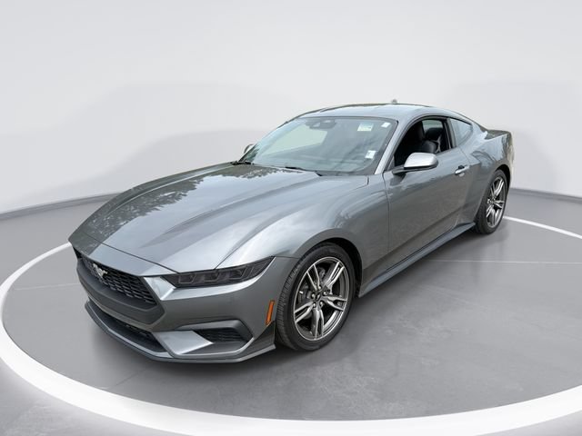 Used 2025 Ford Mustang Coupe RWD image 1