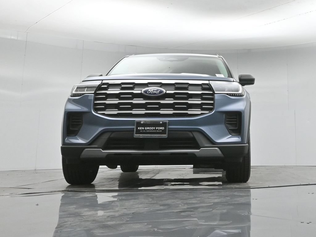 New 2026 Ford Explorer Active RWD image 45