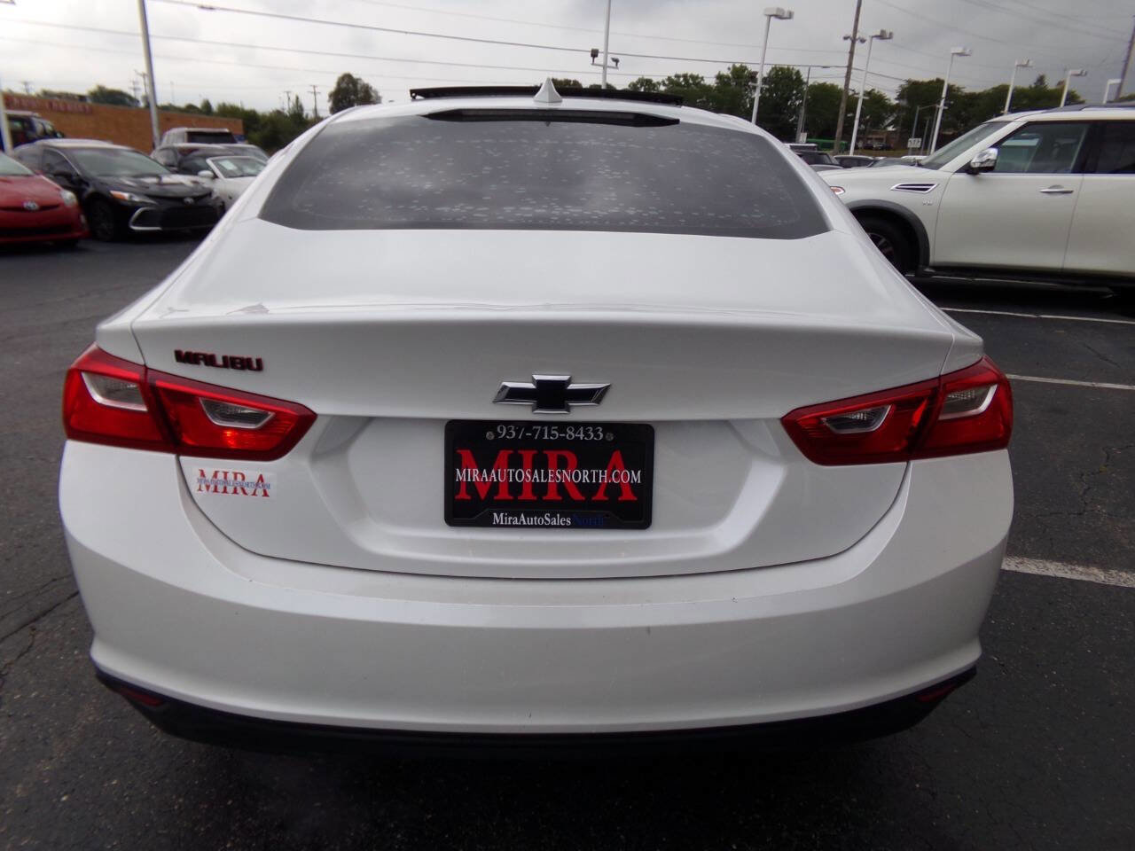 Used 2018 Chevrolet Malibu LT w/ Redline Edition image 9