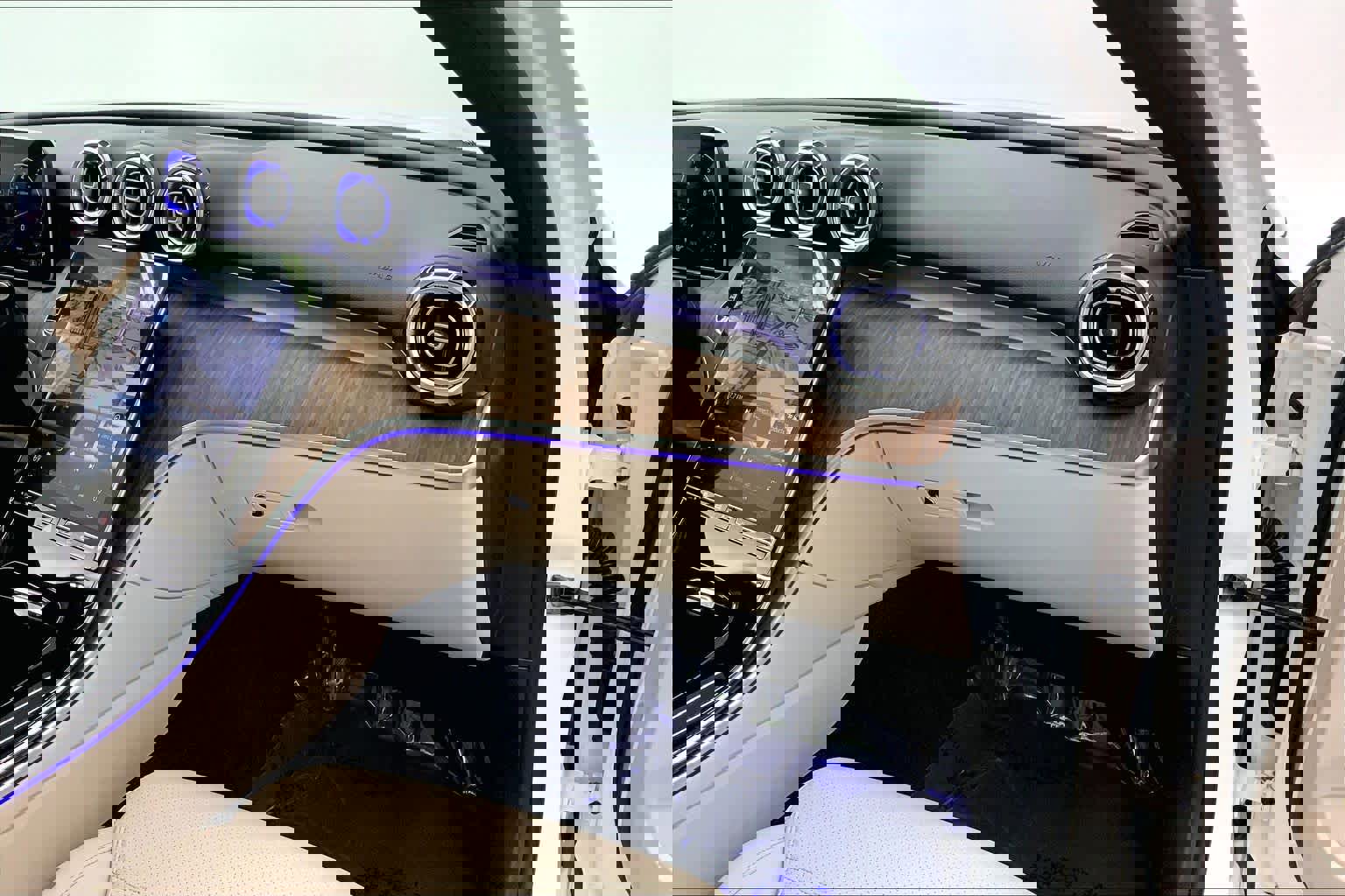 Certified 2023 Mercedes-Benz C 300 Sedan image 28