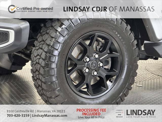 Certified 2025 Jeep Gladiator Mojave AWD/4WD image 11