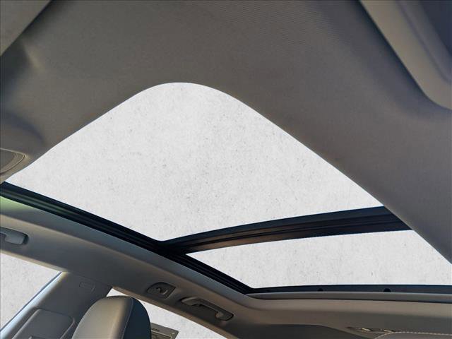 Used 2021 Audi Q8 Prestige w/ Prestige Package image 16