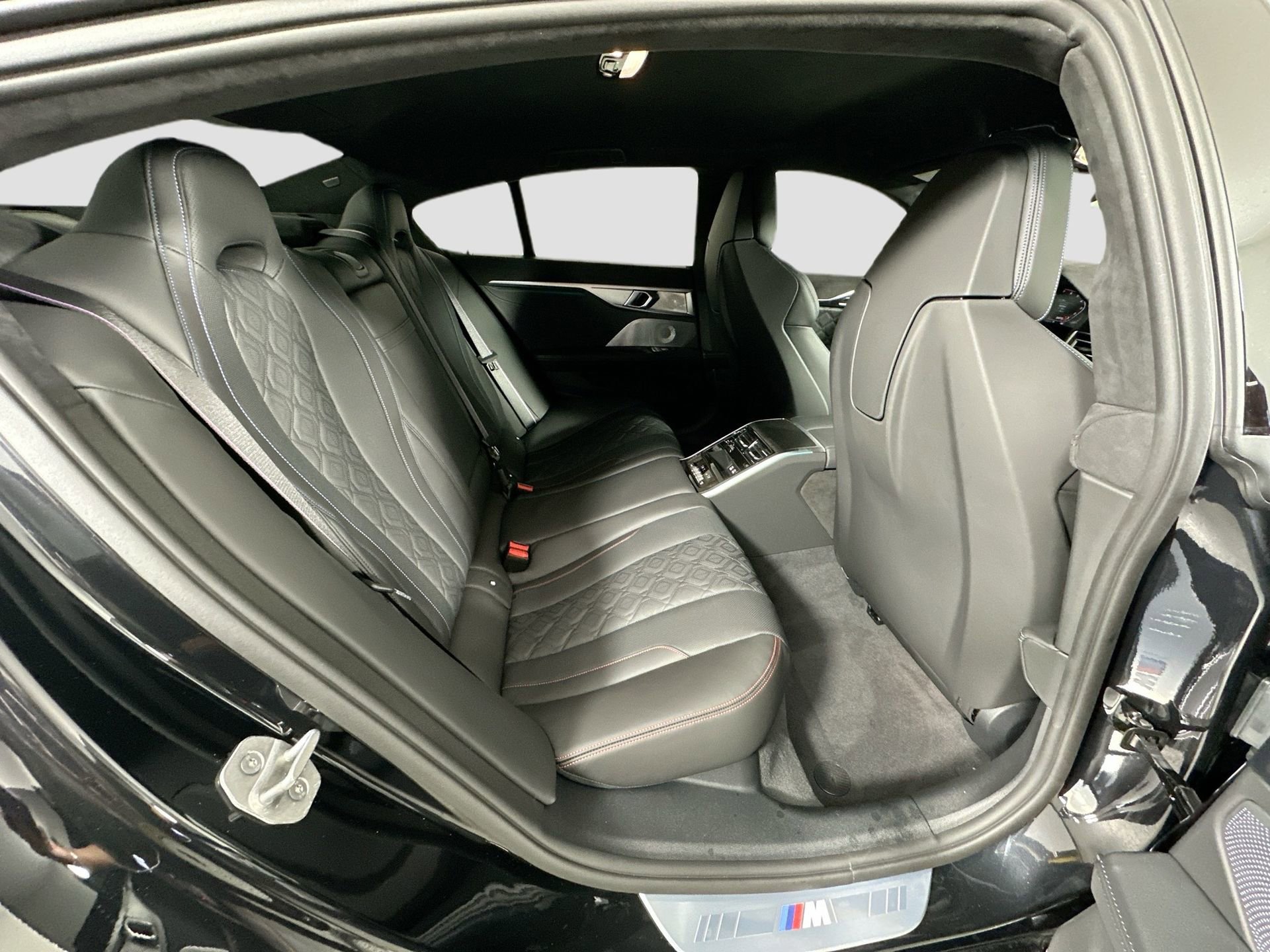 New 2026 BMW M850i xDrive image 28