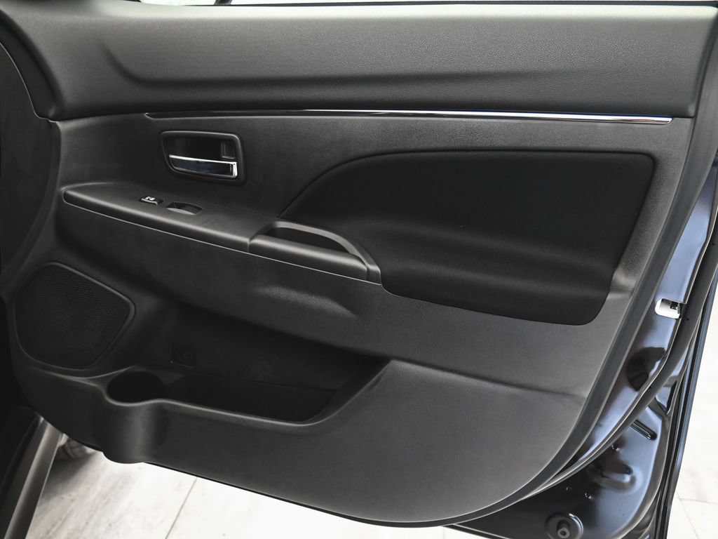 Used 2026 Mitsubishi Outlander Sport ES AWD/4WD image 10