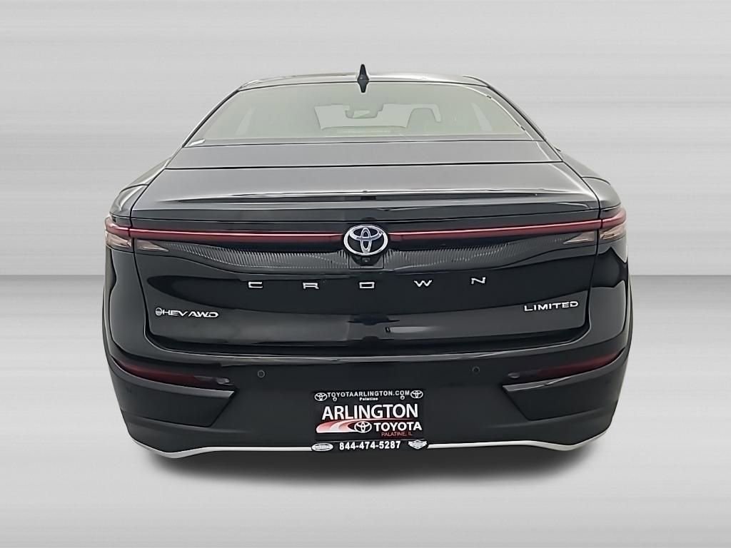 Used 2024 Toyota Crown Limited image 6
