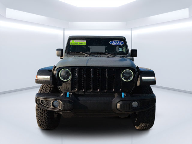Used 2024 Jeep Wrangler Unlimited AWD/4WD image 8