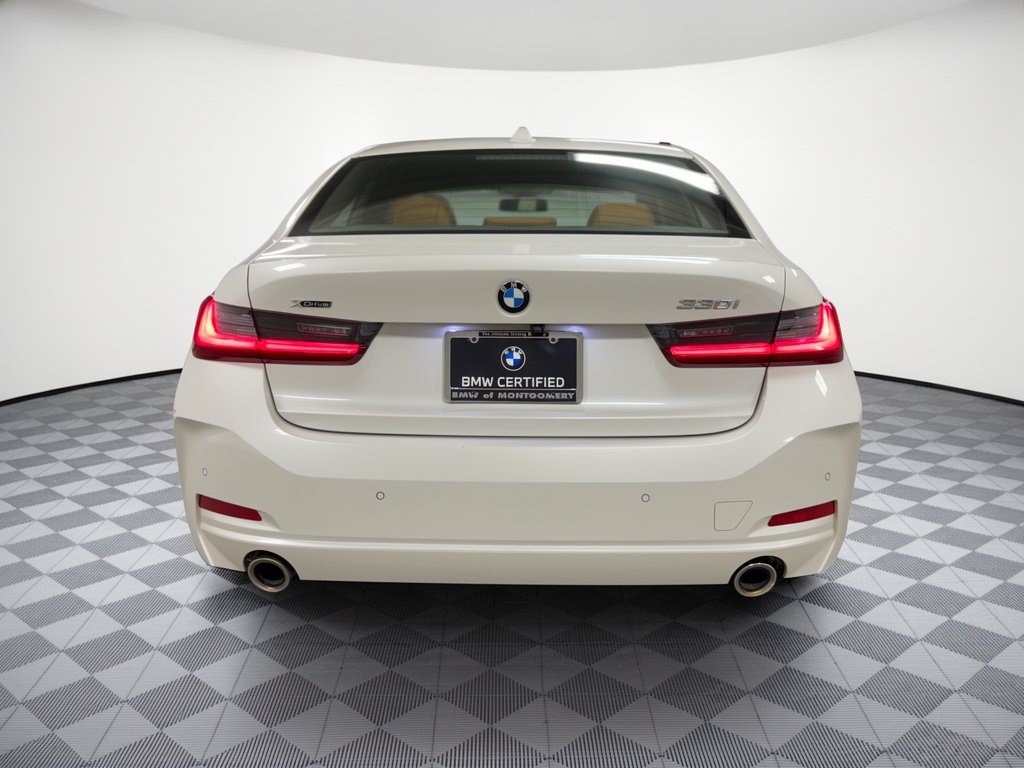 Certified 2024 BMW 330i xDrive Sedan w/ Convenience Package AWD/4WD image 11