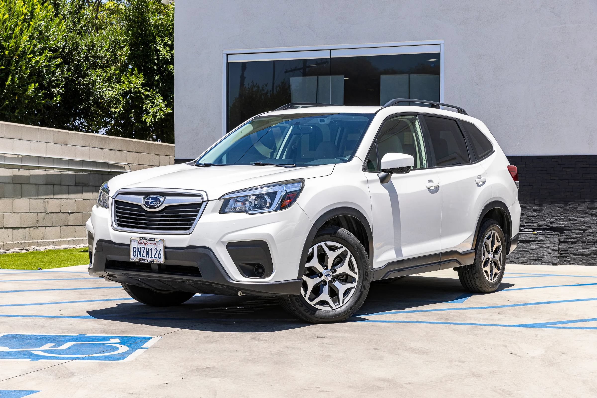 Used 2020 Subaru Forester Premium AWD/4WD image 5