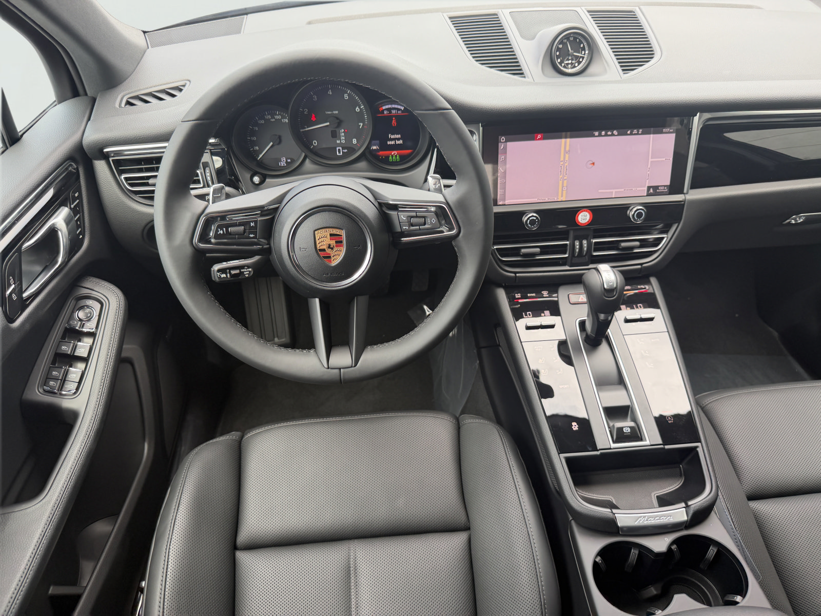 New 2026 Porsche Macan AWD/4WD image 17