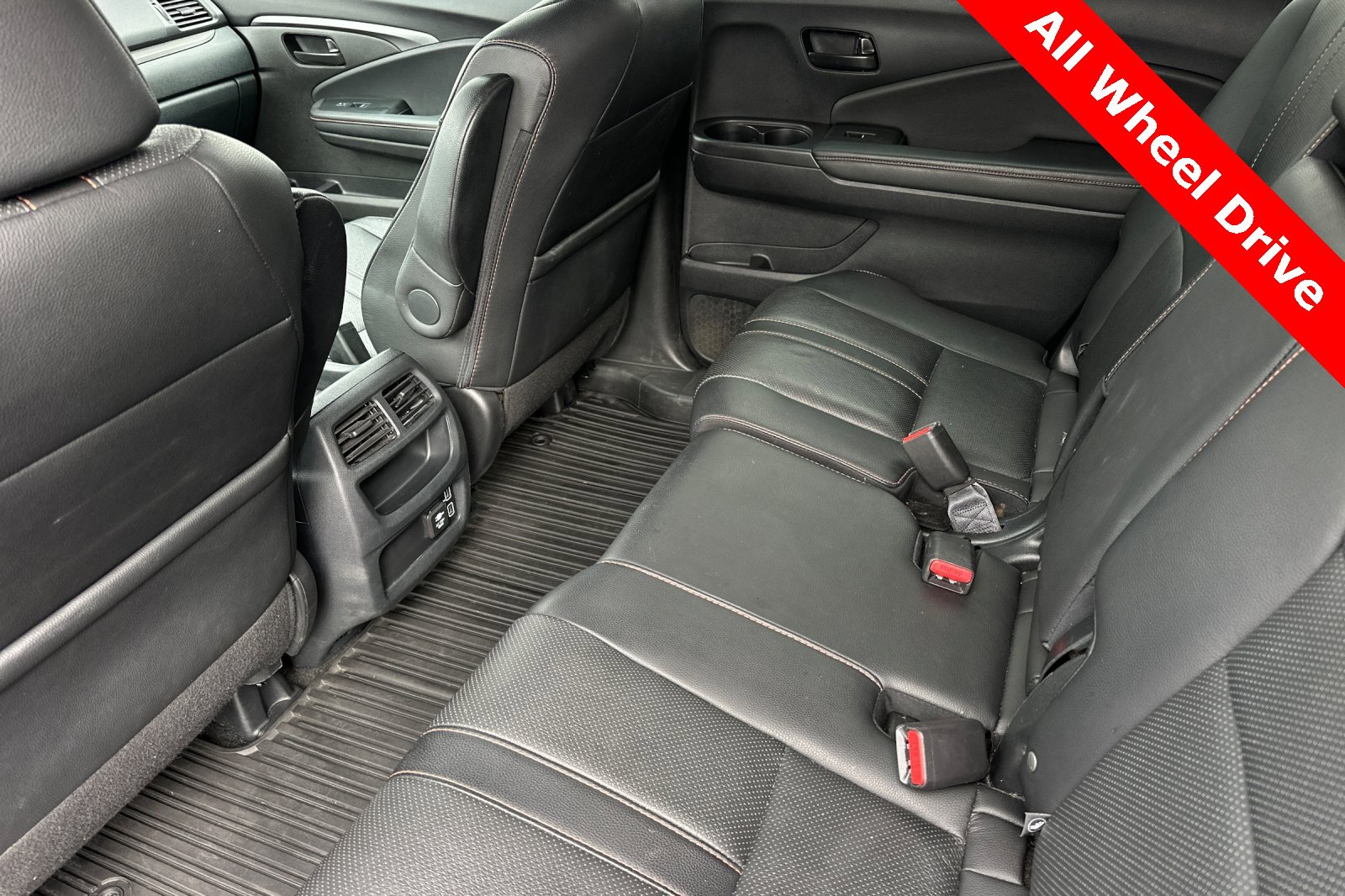 Used 2022 Honda Passport TrailSport image 14