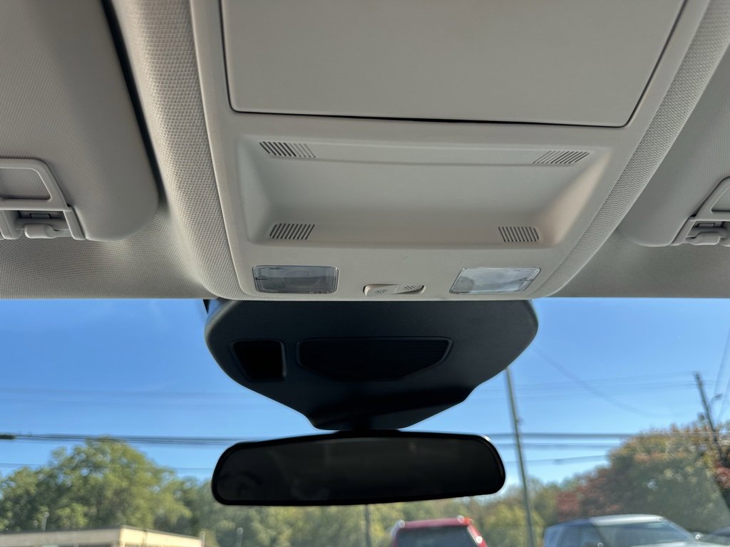 Used 2022 Ford Escape SE image 29