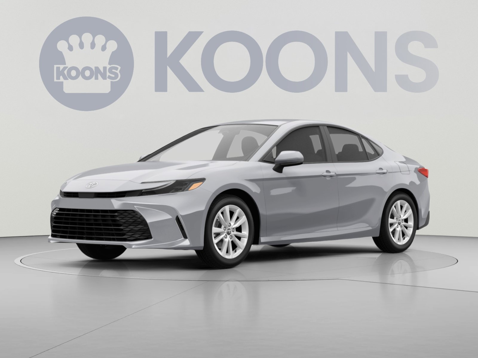 Used 2025 Toyota Camry LE FWD image 1